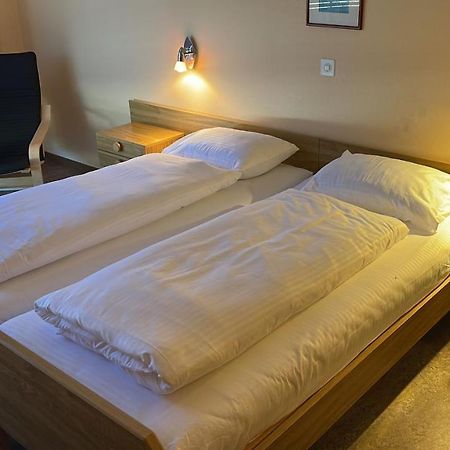 Hotel Edirol Vouvry Ngoại thất bức ảnh