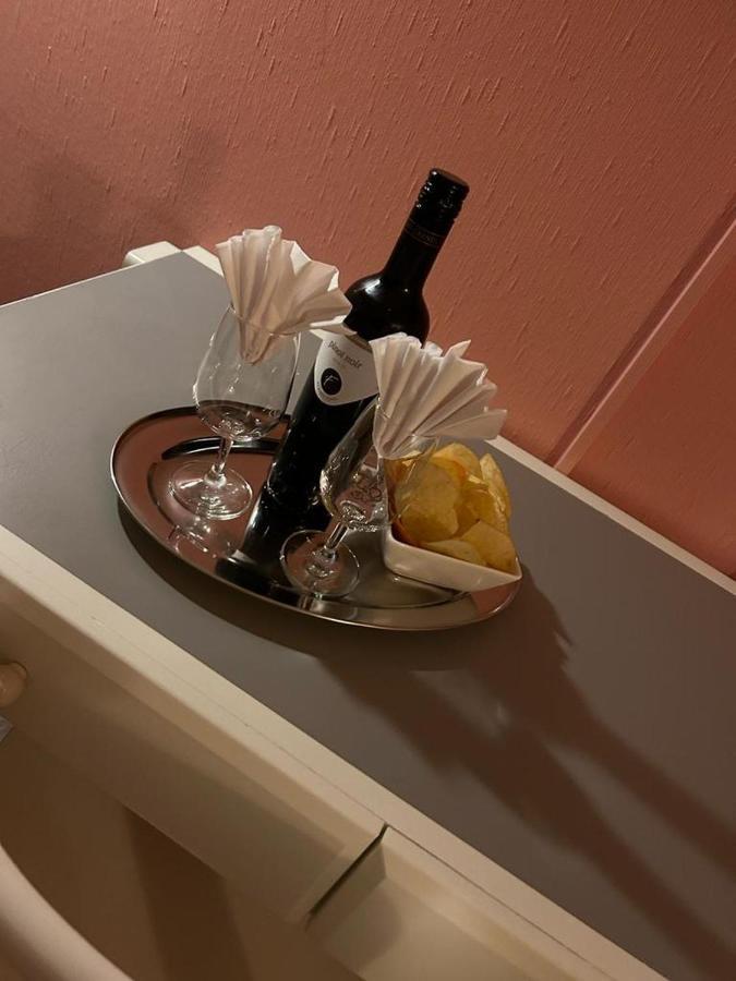 Hotel Edirol Vouvry Ngoại thất bức ảnh