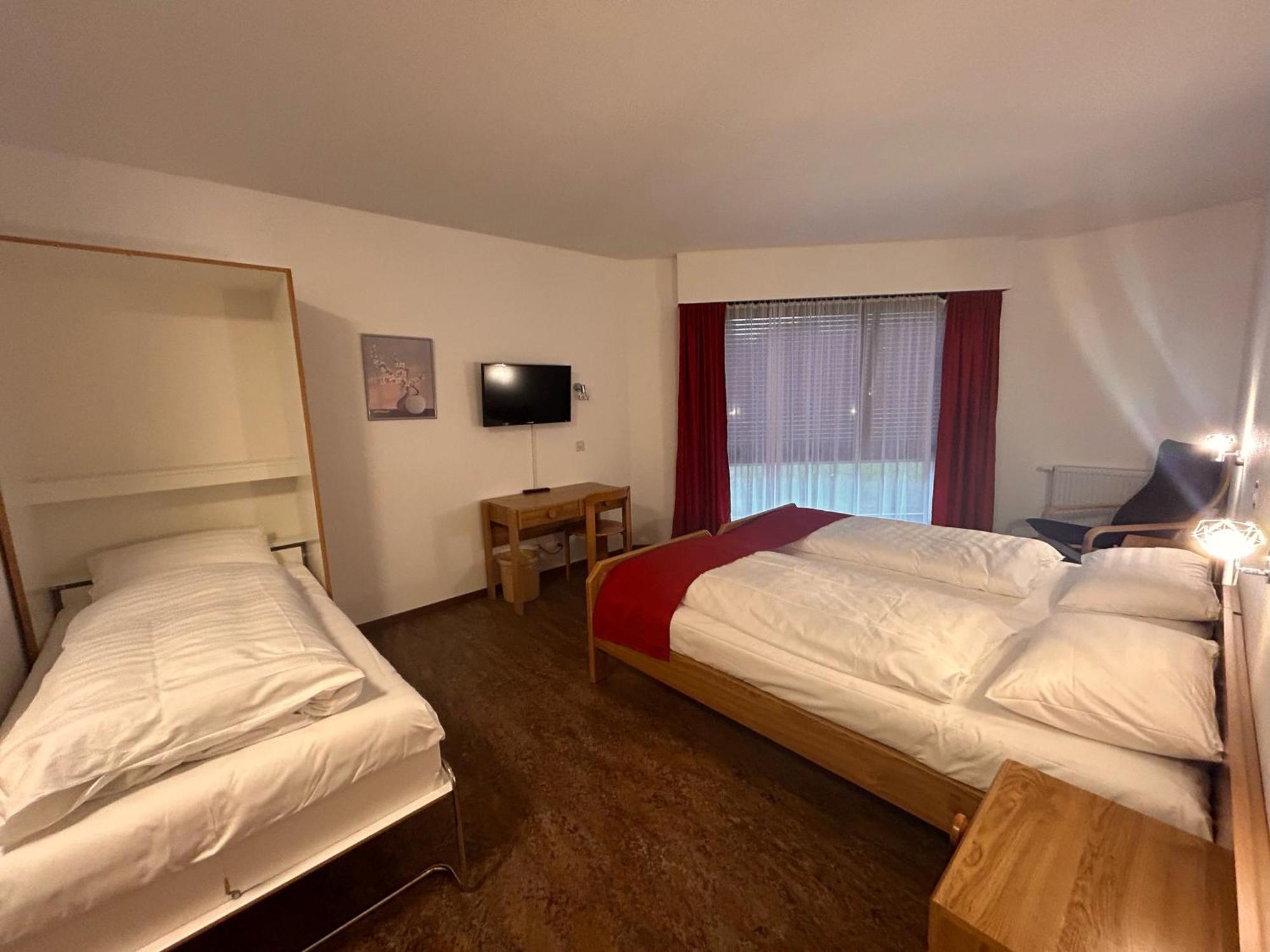 Hotel Edirol Vouvry Ngoại thất bức ảnh