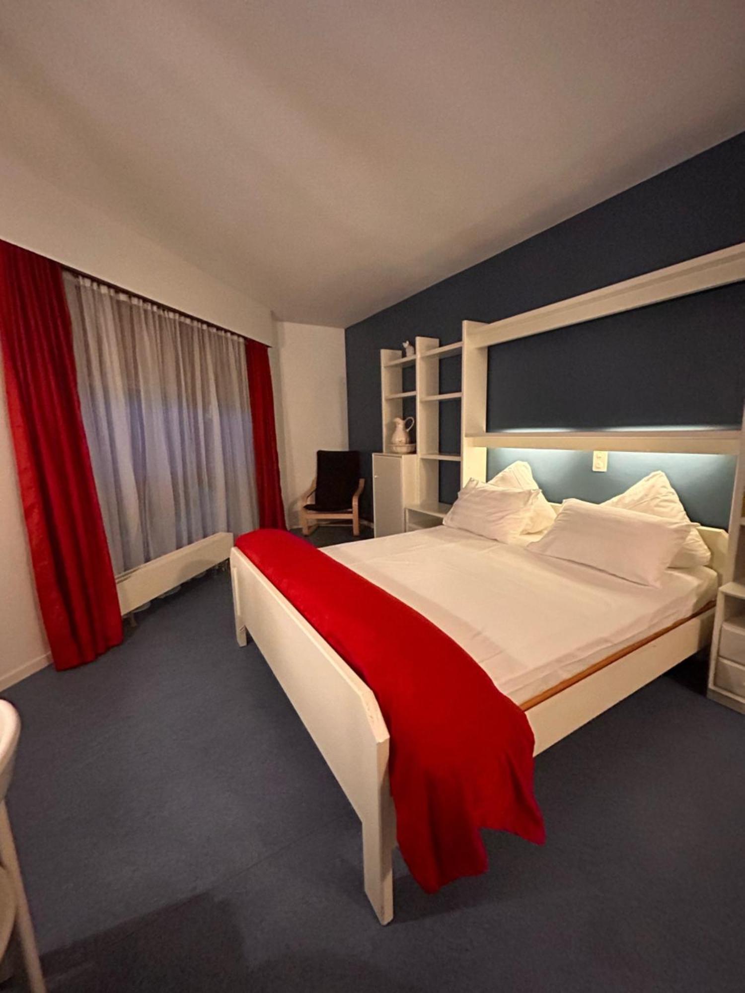 Hotel Edirol Vouvry Ngoại thất bức ảnh